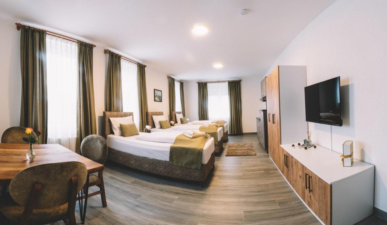 E&B Hotel Korb Екстериор снимка