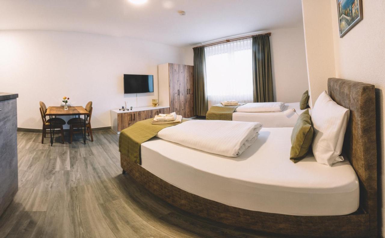 E&B Hotel Korb Екстериор снимка