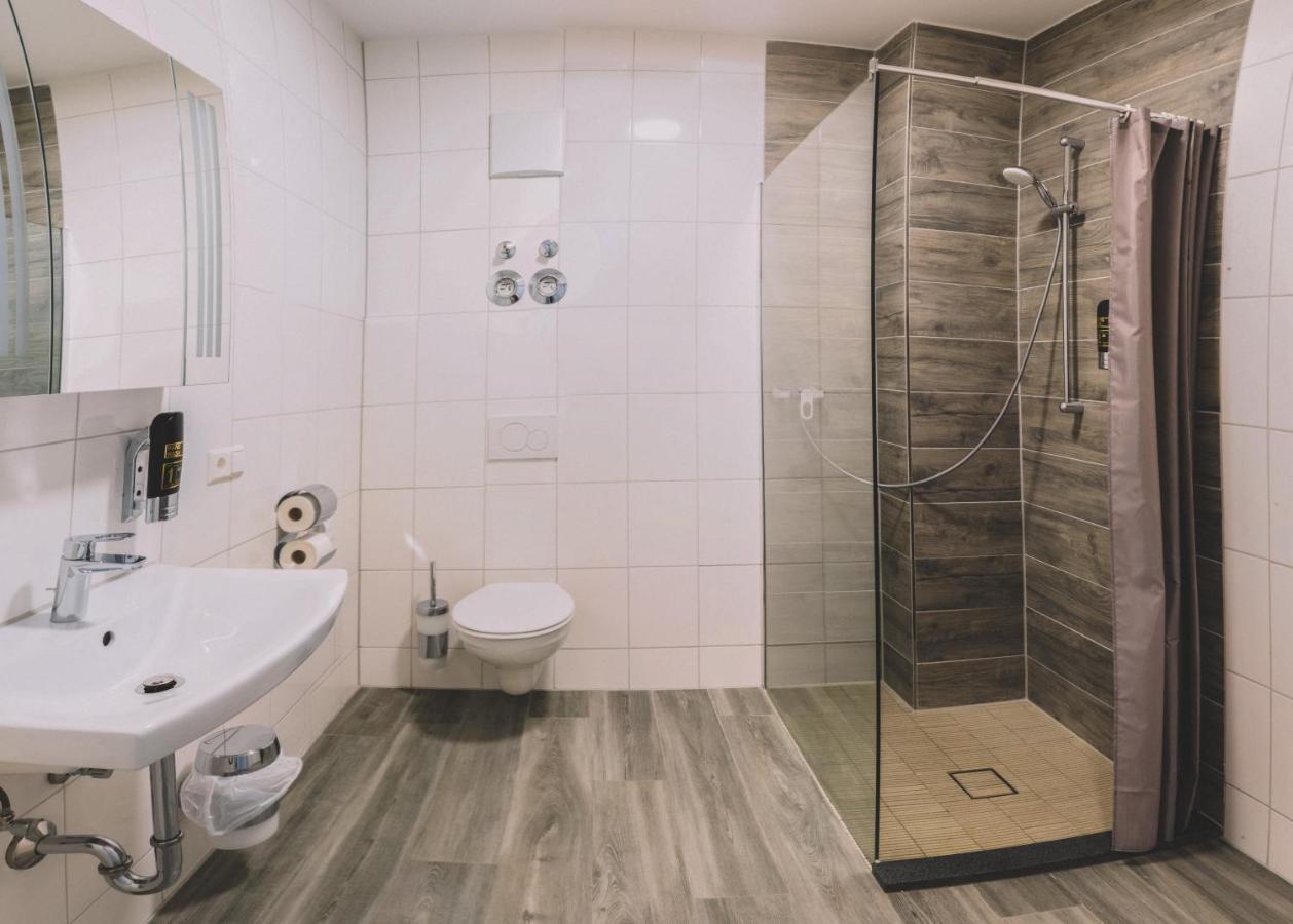 E&B Hotel Korb Екстериор снимка