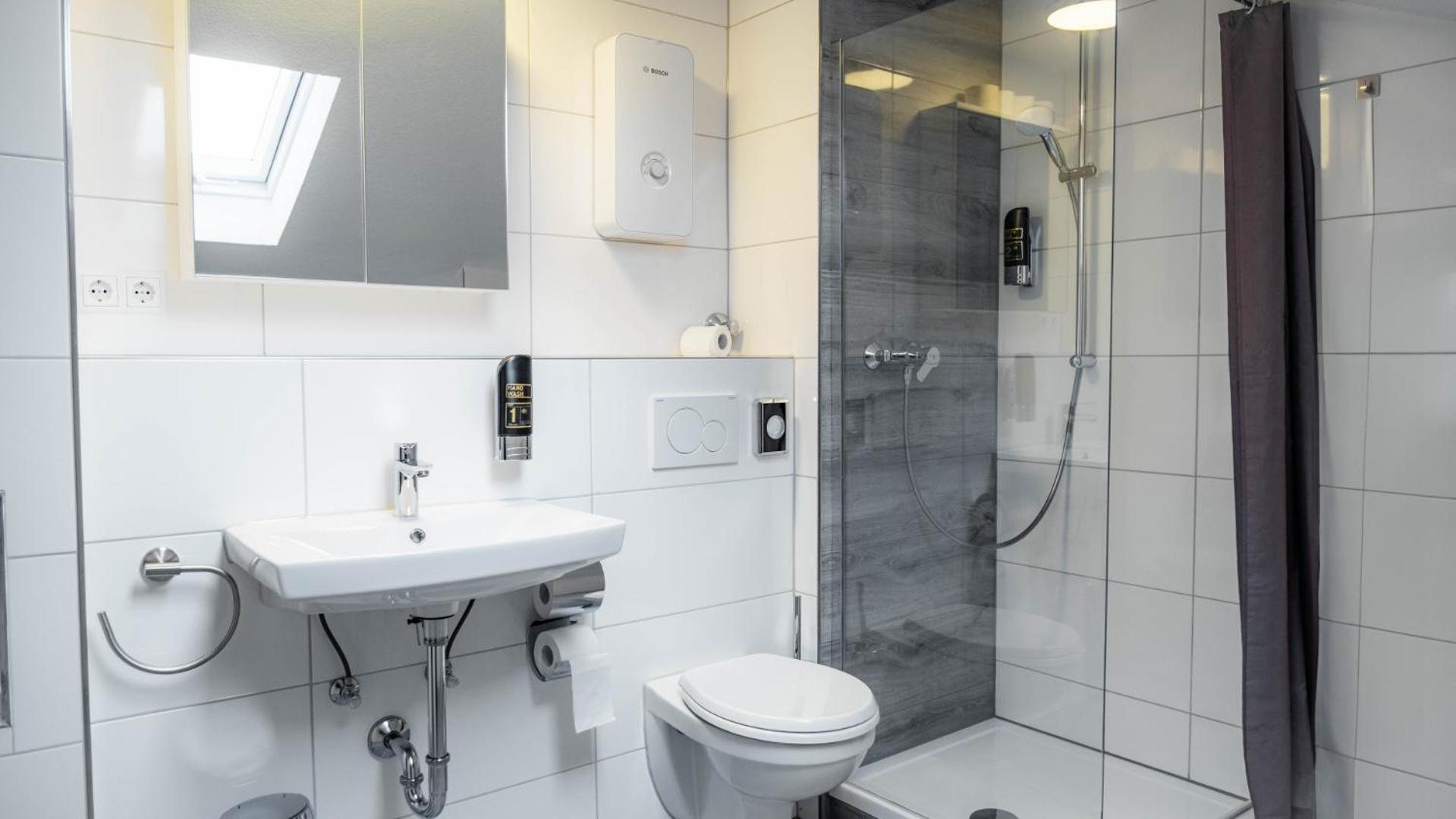 E&B Hotel Korb Екстериор снимка